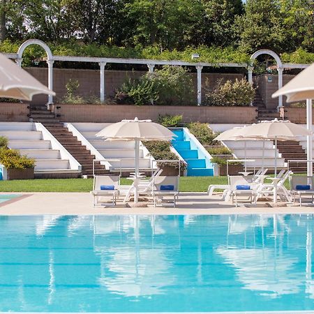 D'Aragona Lifestyle Hotel กอนแวร์ซาโน ภายนอก รูปภาพ