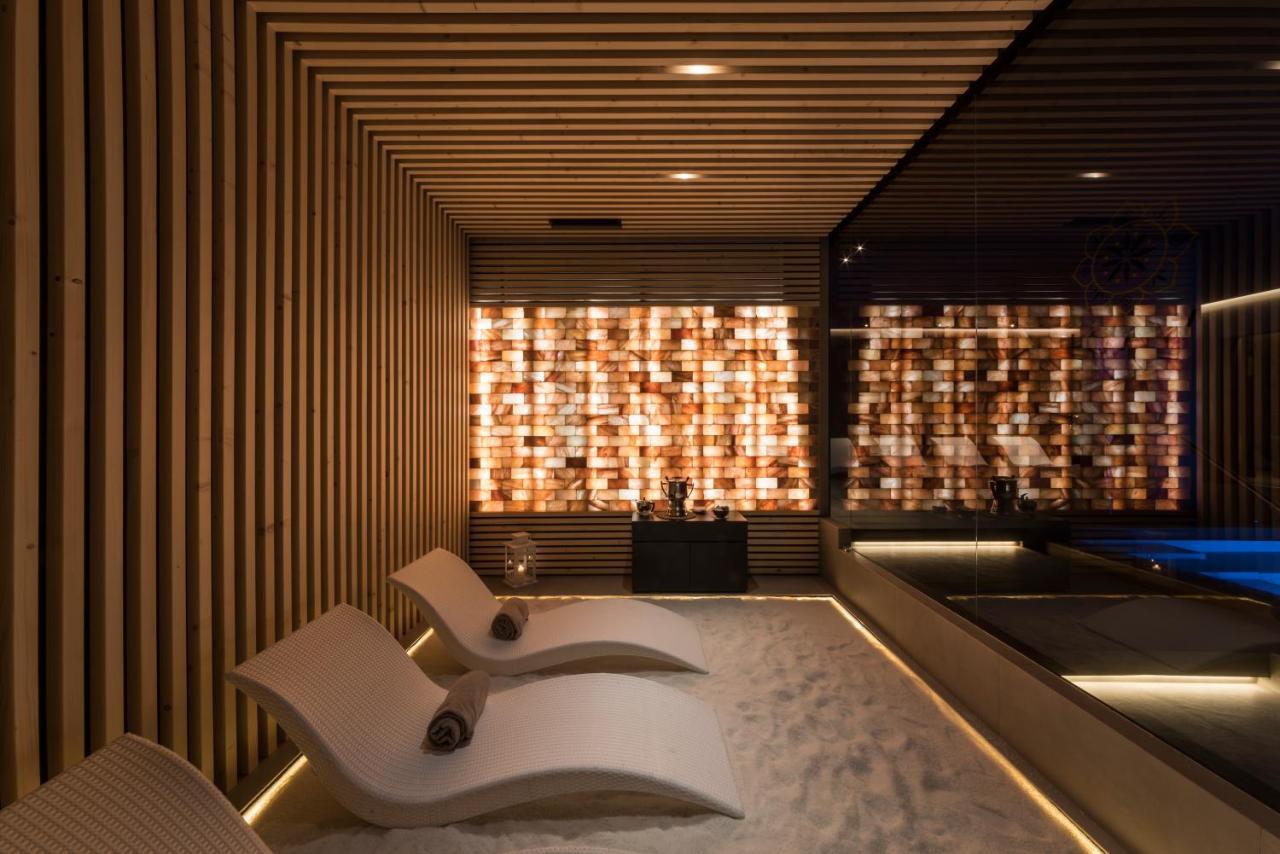 D'Aragona Lifestyle Hotel กอนแวร์ซาโน ภายนอก รูปภาพ