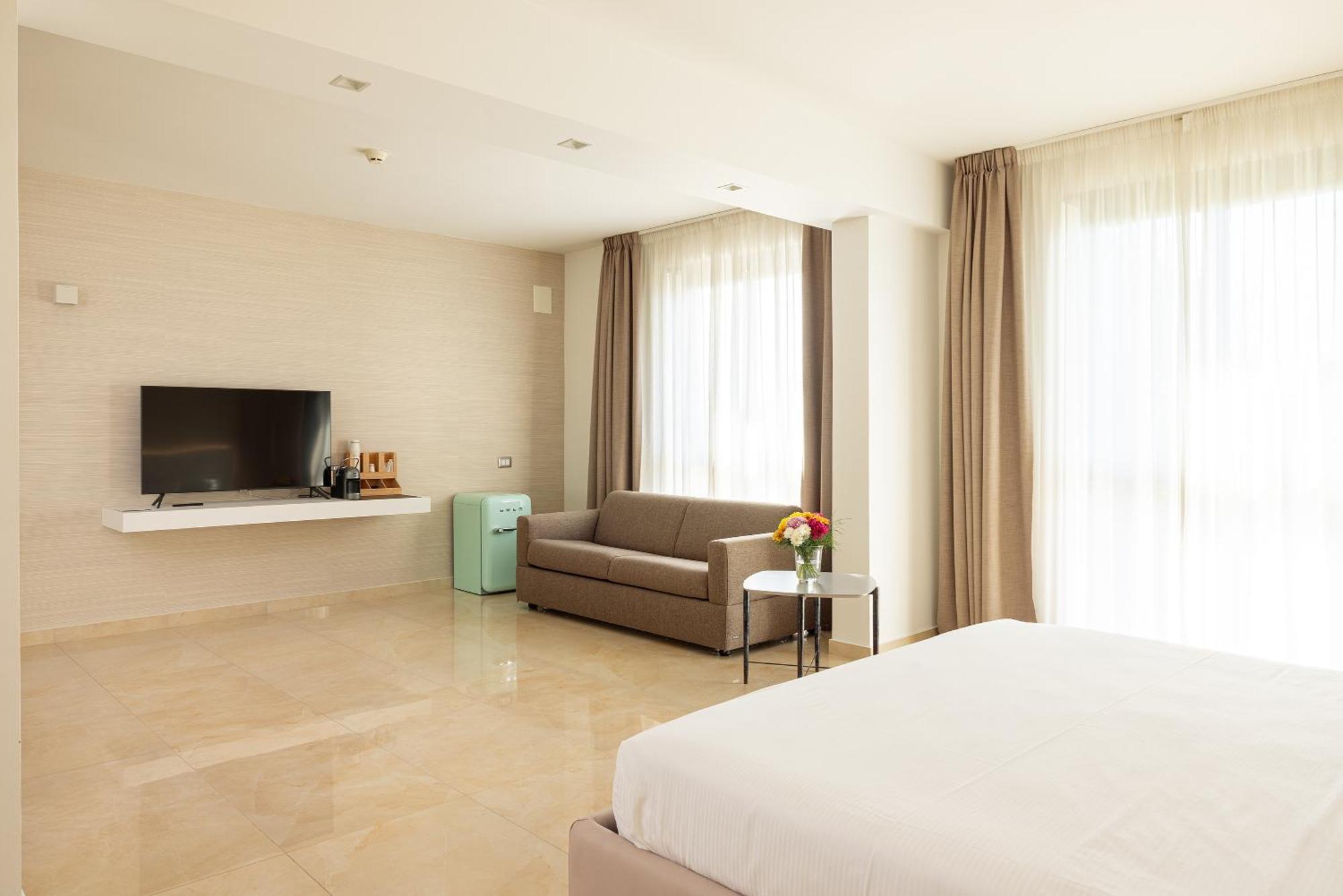 D'Aragona Lifestyle Hotel กอนแวร์ซาโน ภายนอก รูปภาพ