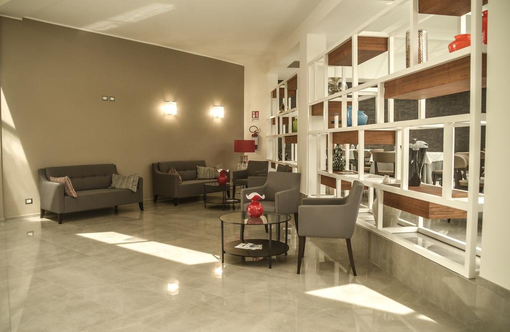 D'Aragona Lifestyle Hotel กอนแวร์ซาโน ภายนอก รูปภาพ